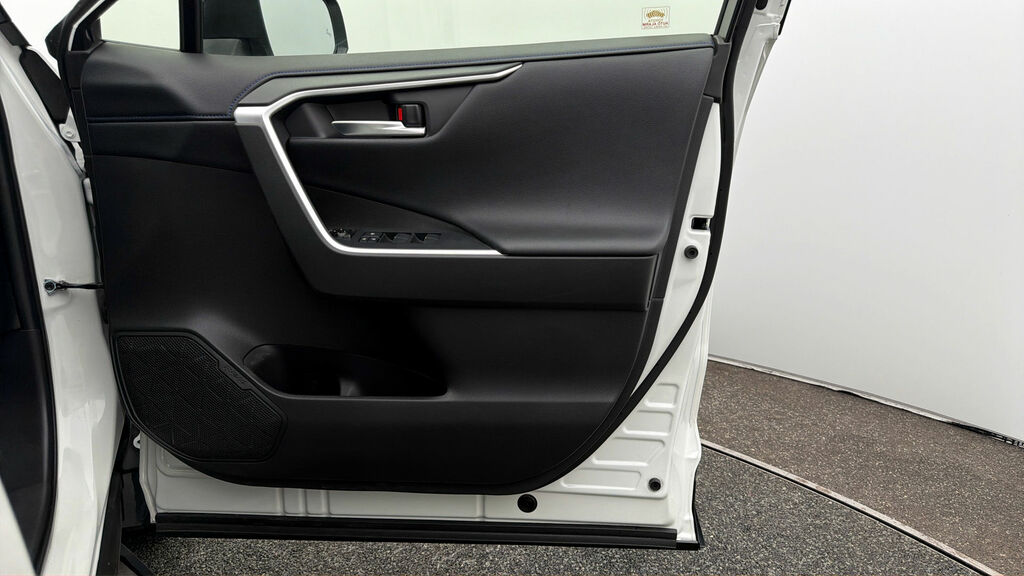 Toyota Rav 4 Dynamic Black #6