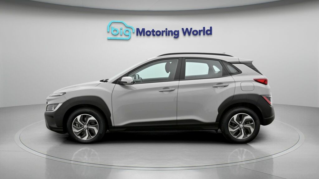 Hyundai Kona Se Connect FX22ZKP Grey #4