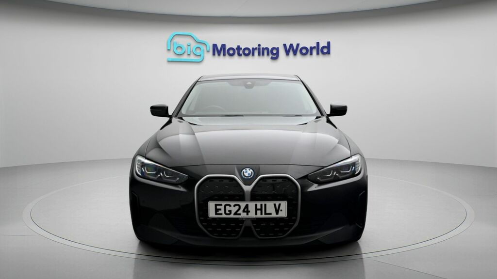 BMW i4 Sport Black #2