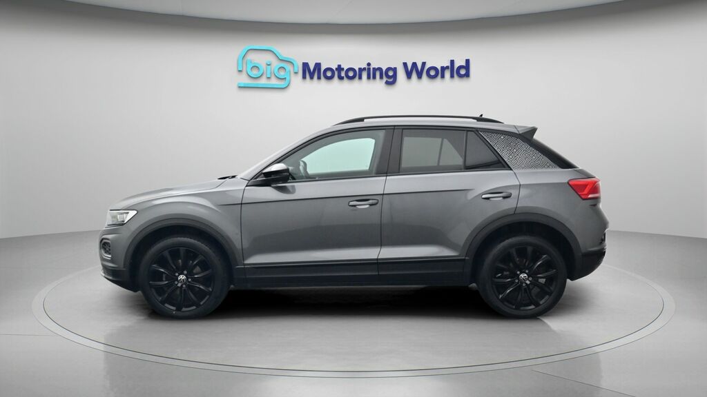 Volkswagen T-Roc Black Edition VE21XXT Grey #4