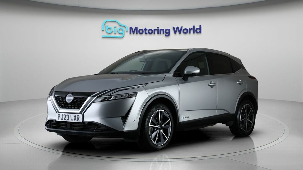 Nissan Qashqai Tekna Silver #3