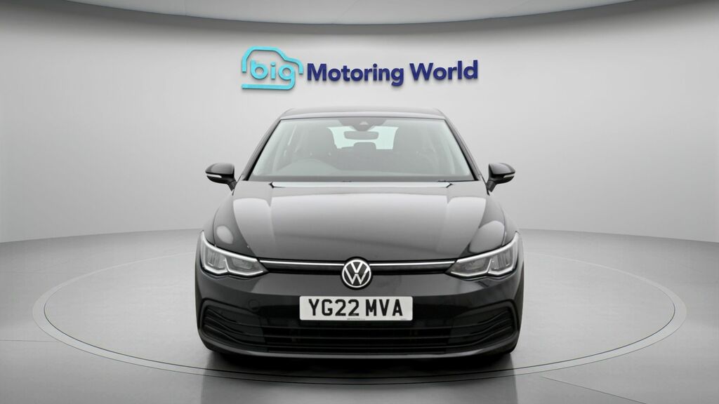 Volkswagen Golf Life Black #2