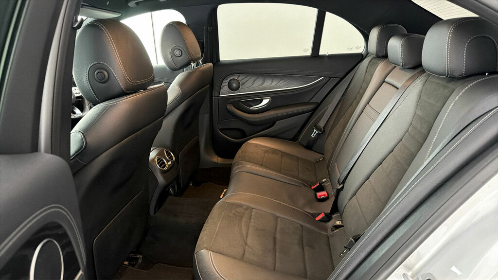 Mercedes-Benz E Class E300de Amg Line Premium 9G-tronic Black #15