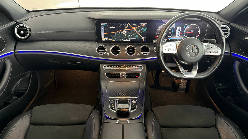 Mercedes-Benz E Class E300de Amg Line Premium 9G-tronic Black #12