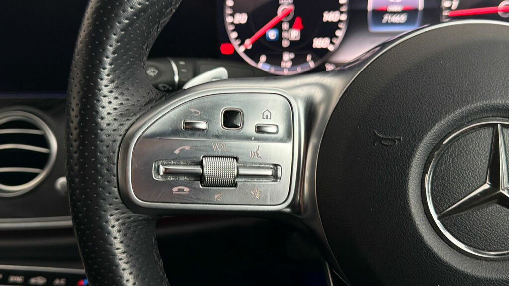 Mercedes-Benz E Class E300de Amg Line Premium 9G-tronic Black #22