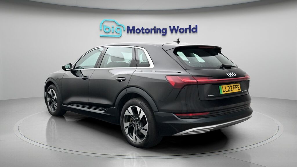 Audi E-tron Sport Black #5
