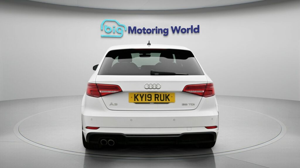 Audi A3 Black Edition White #6