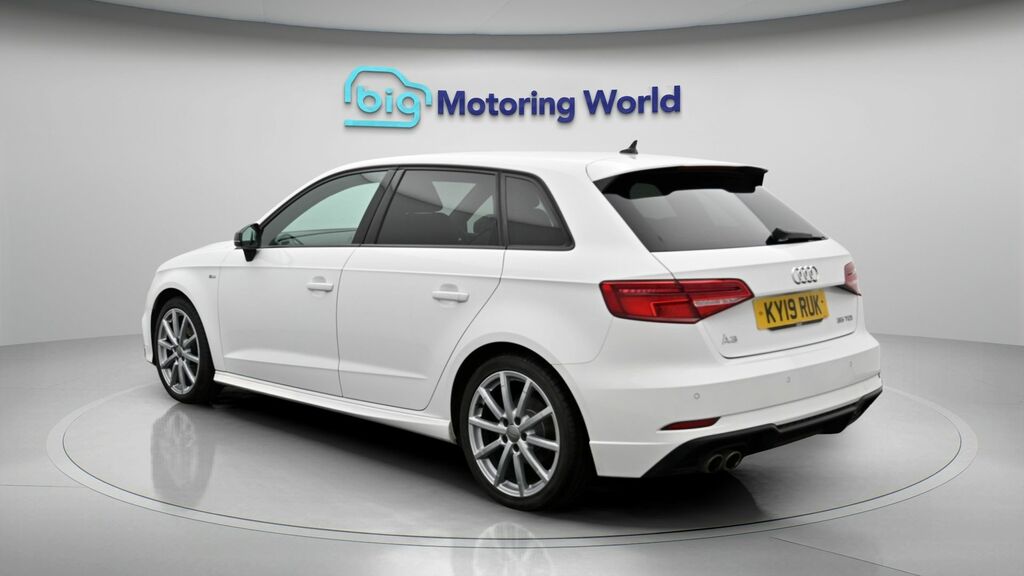 Audi A3 Black Edition White #5
