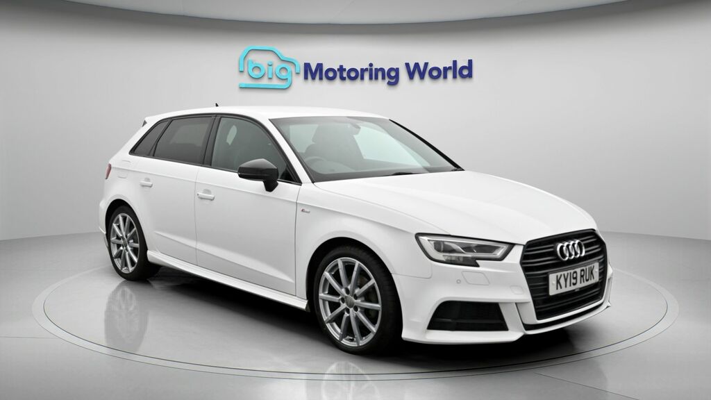 Audi A3 Black Edition White