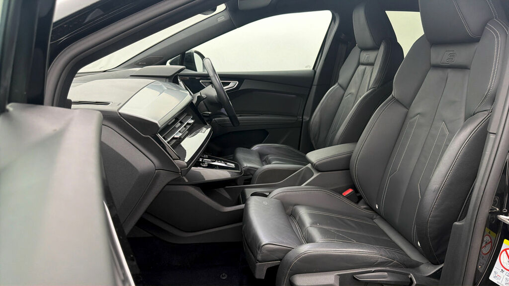 Audi Q4 E Tron S Line LM22FGV Black #5