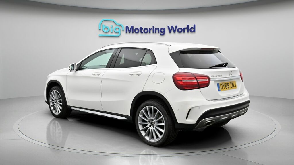 Mercedes-Benz GLA Class Amg Line Edition OY69ZNJ White #5
