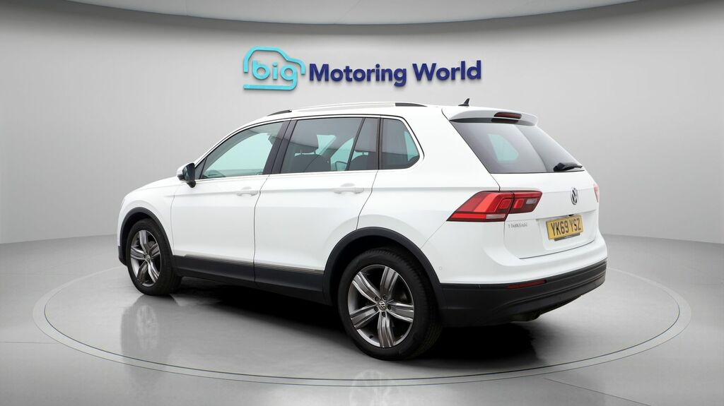 Volkswagen Tiguan Match White #5