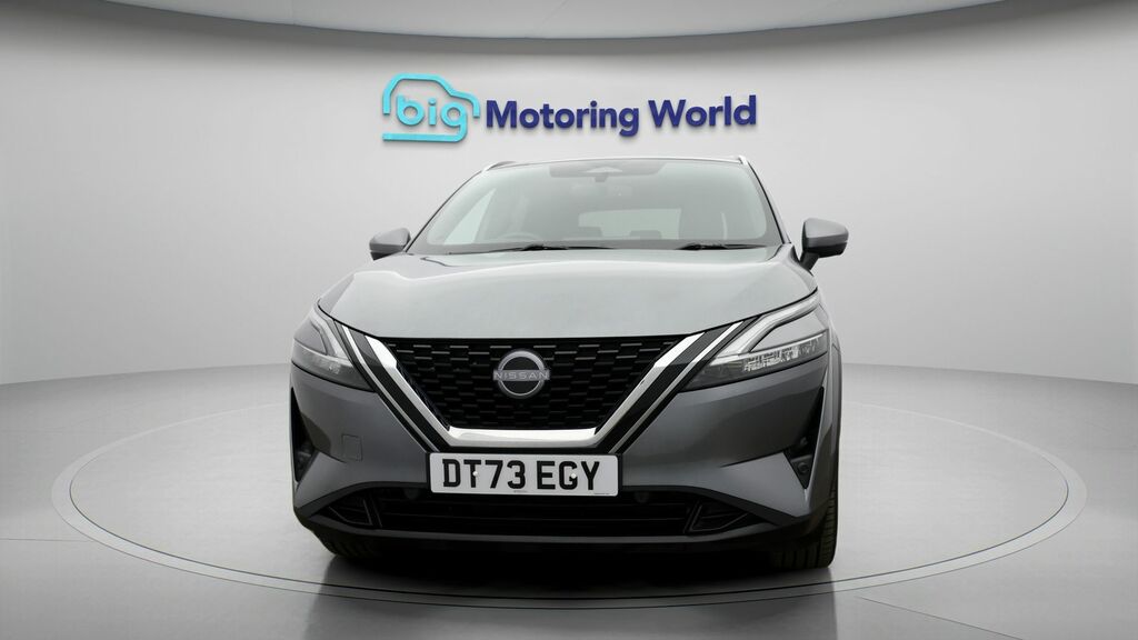 Nissan Qashqai Tekna Grey #2