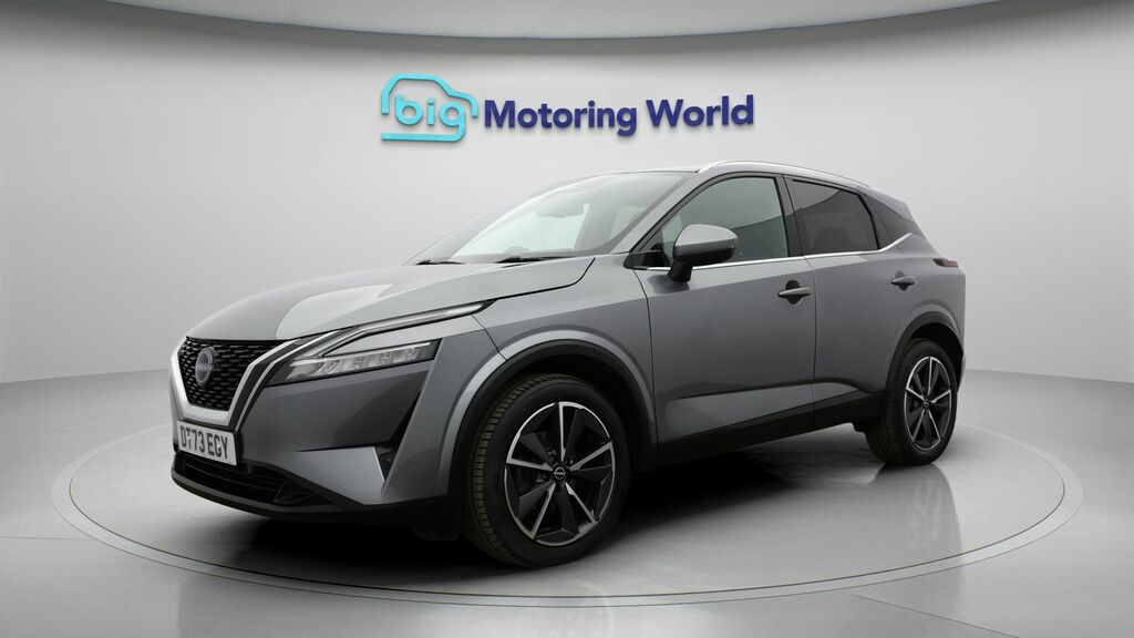 Nissan Qashqai Tekna Grey #3