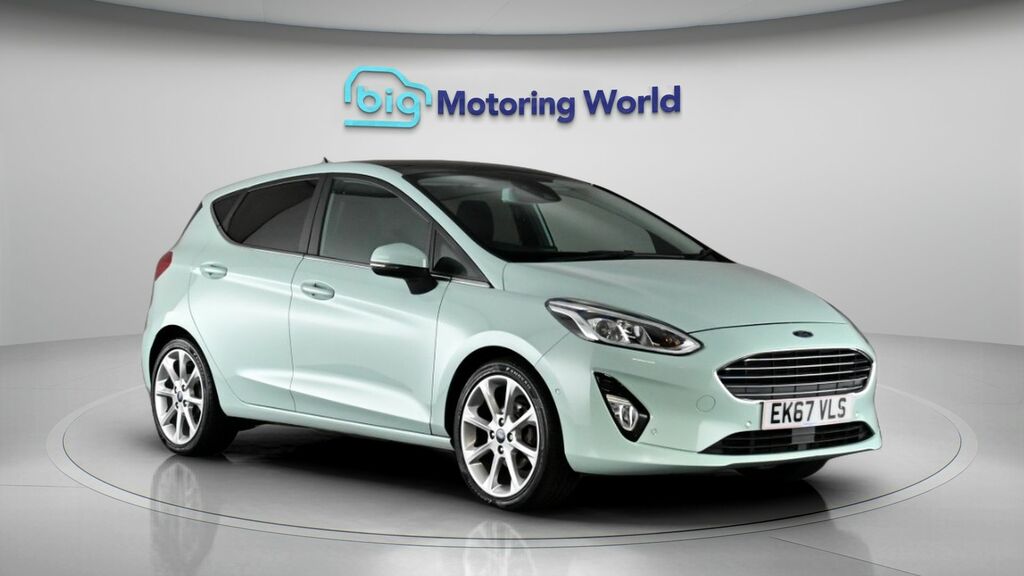 Ford Fiesta Titanium Bo Play Series Green