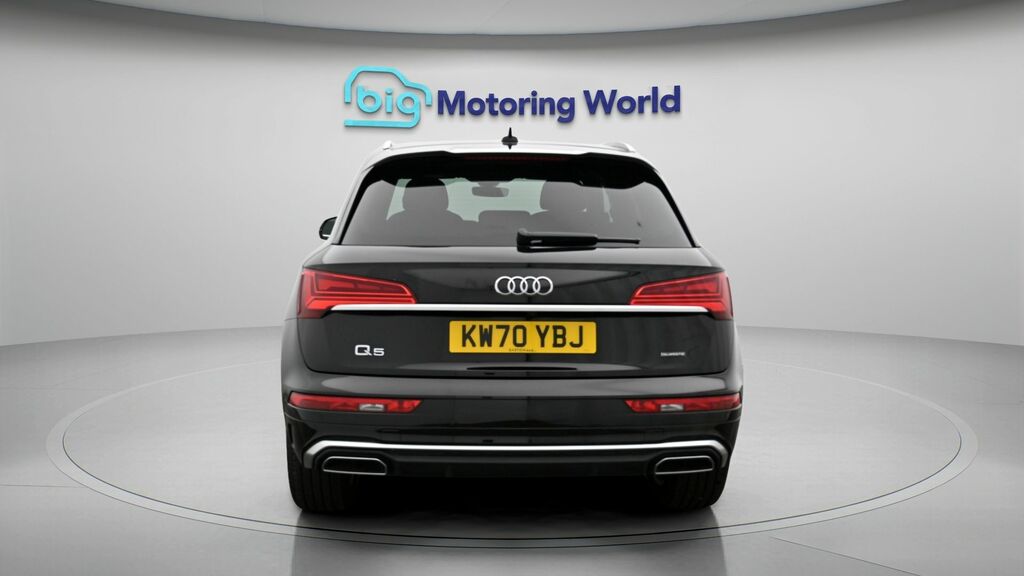 Audi Q5 S Line KW70YBJ Black #6
