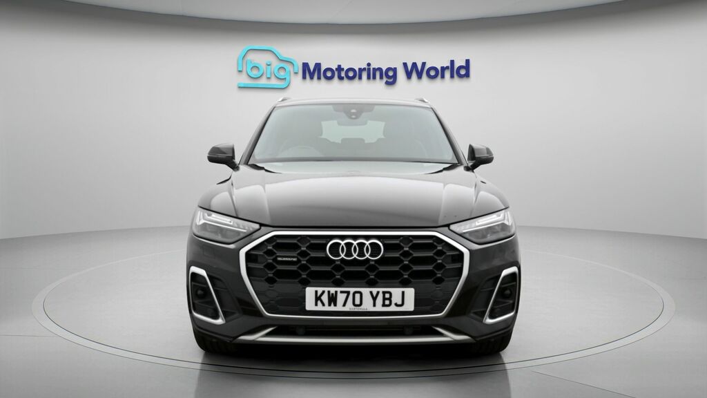 Audi Q5 S Line KW70YBJ Black #2