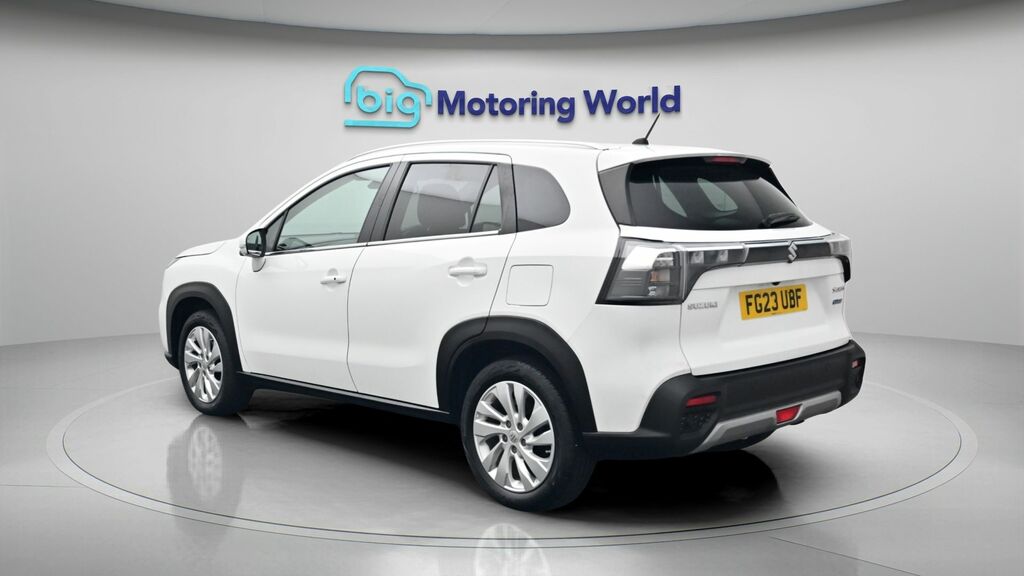 Suzuki S Cross Motion White #5
