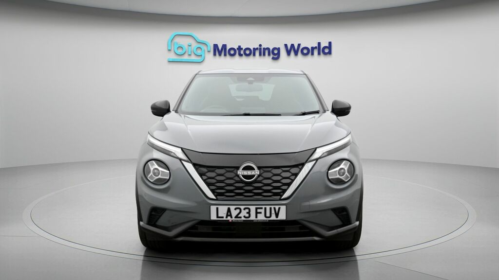 Nissan Juke N-connecta Grey #2