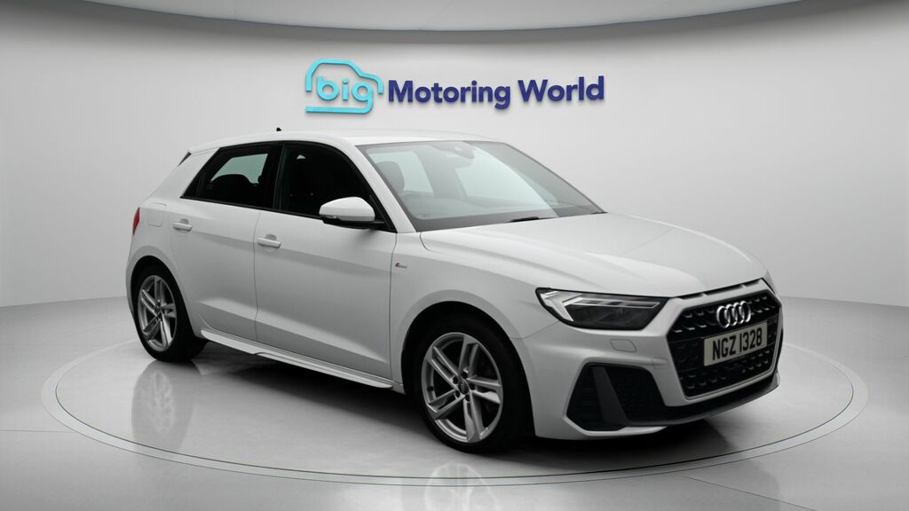Audi A1 S Line NGZ1328 White