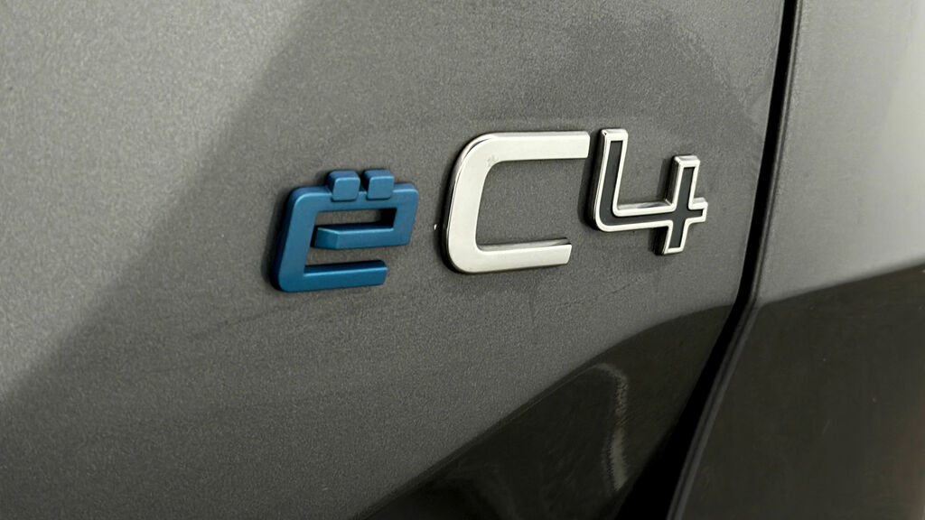 Citroen e-C4 E-c4 Shine White #20