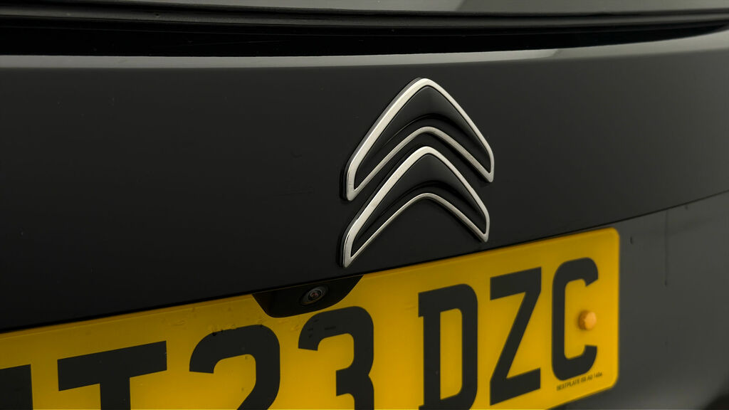 Citroen e-C4 E-c4 Shine White #19