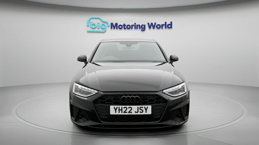 Audi A4 Black Edition YH22JSY Black #2