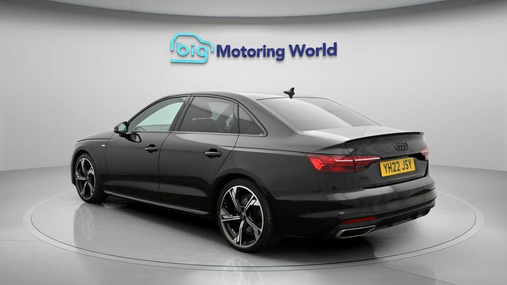 Audi A4 Black Edition YH22JSY Black #5