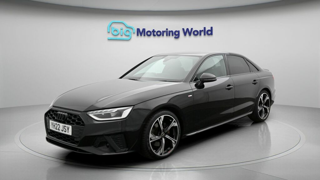 Audi A4 Black Edition YH22JSY Black #3