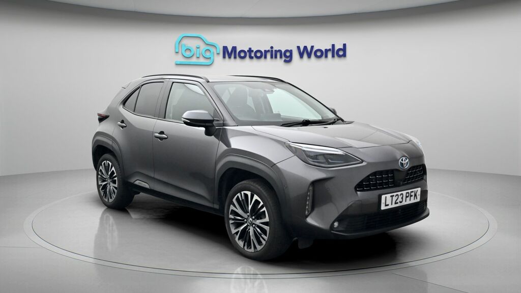 Toyota Yaris Cross Excel Grey