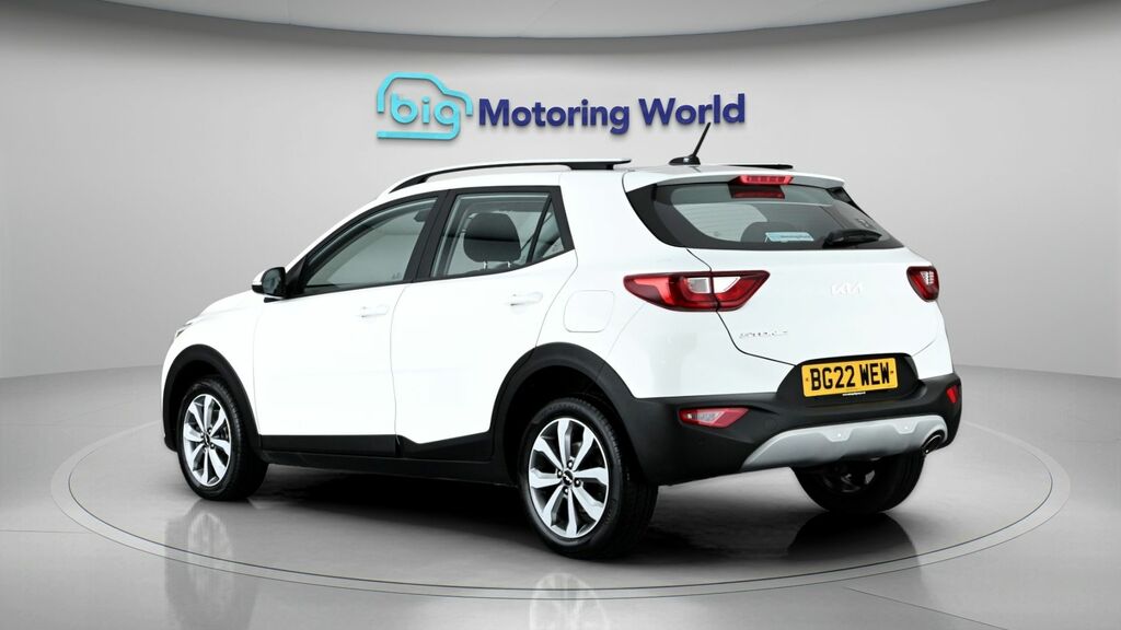 Kia Stonic 2 White #5