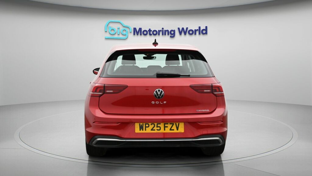 Volkswagen Golf Style Red #6