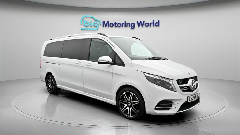 Mercedes-Benz V Class Amg Line White