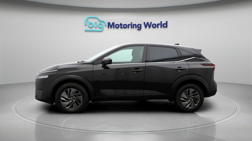 Nissan Qashqai Acenta Premium Black #4