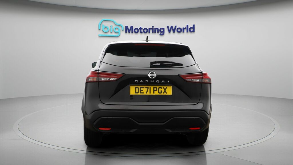 Nissan Qashqai Acenta Premium Black #6