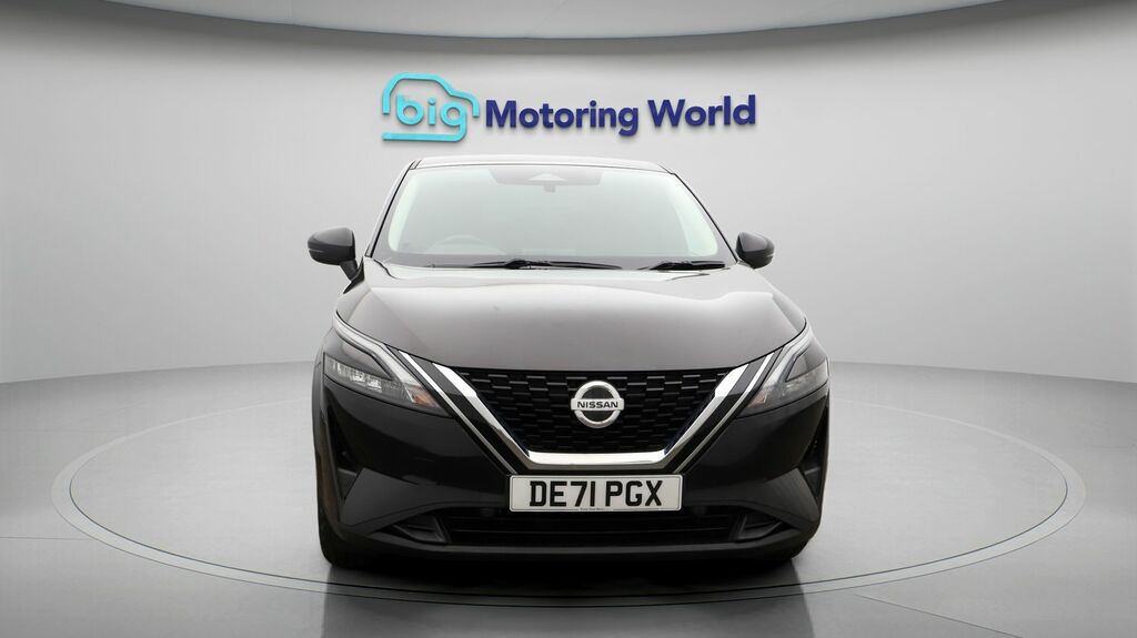 Nissan Qashqai Acenta Premium Black #2