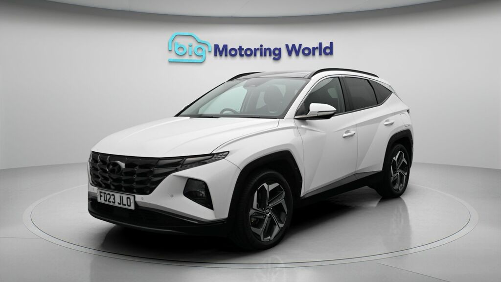 Hyundai Tucson Ultimate FD23JLO White #3