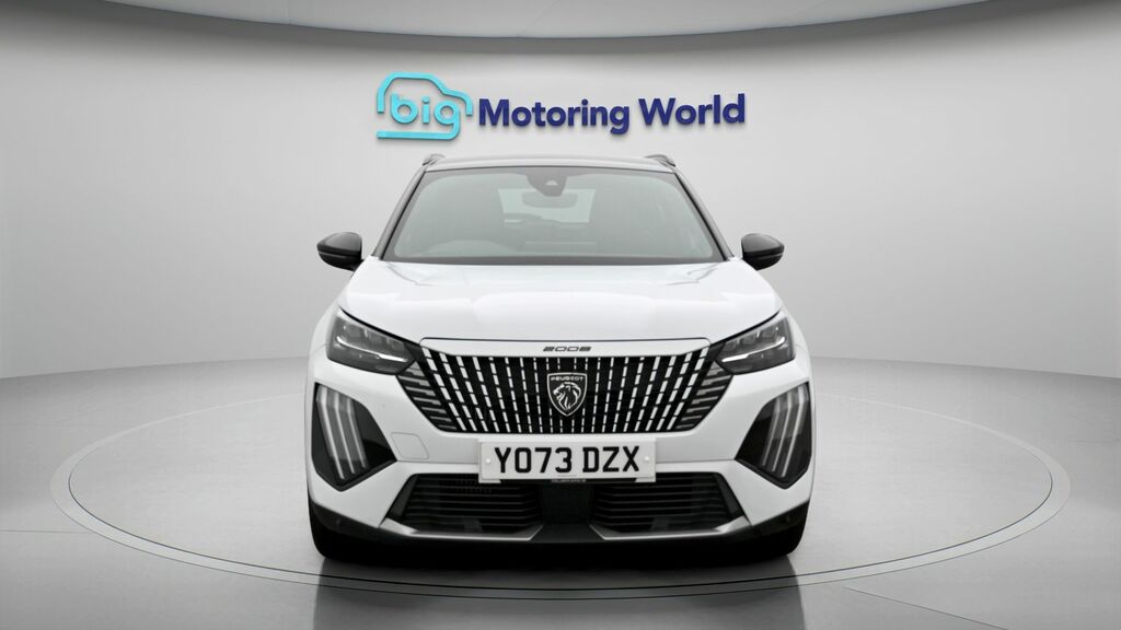 Peugeot 2008 Gt White #2