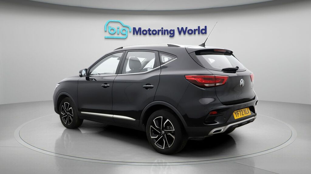 MG ZS Exclusive Black #5