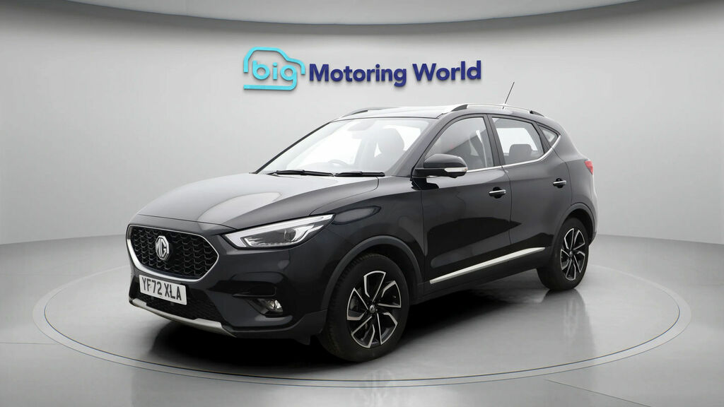 MG ZS Exclusive Black #3