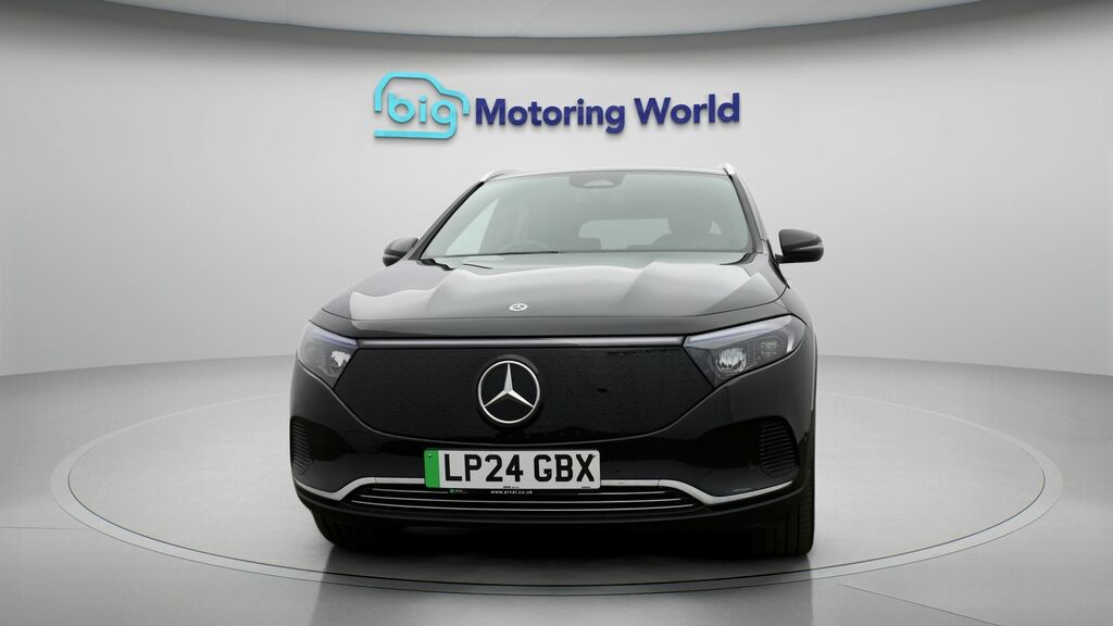 Mercedes-Benz EQA Sport Black #2