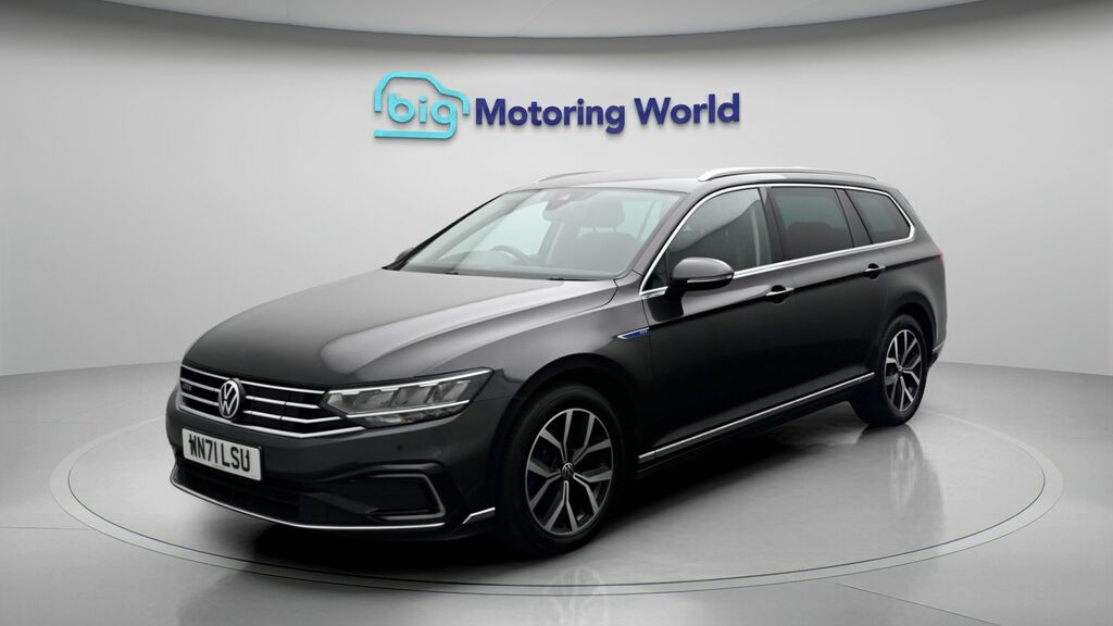 Volkswagen Passat Gte WN71LSU Grey #3