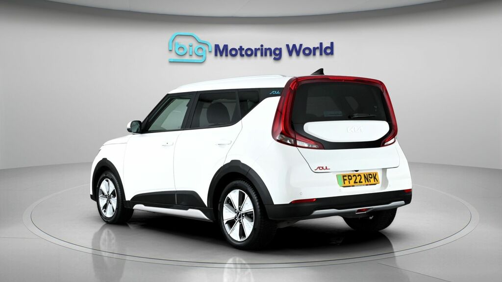 Kia Soul Maxx White #5