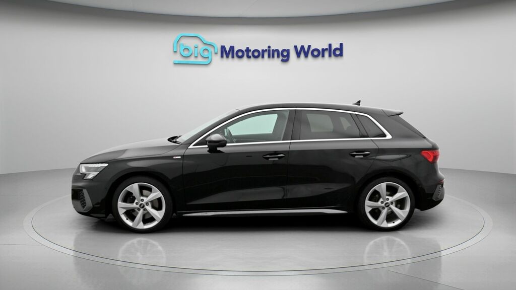 Audi A3 S Line RV21YGL Black #4