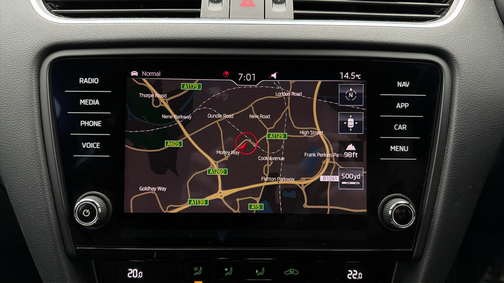 Skoda Octavia Se Technology Silver #10