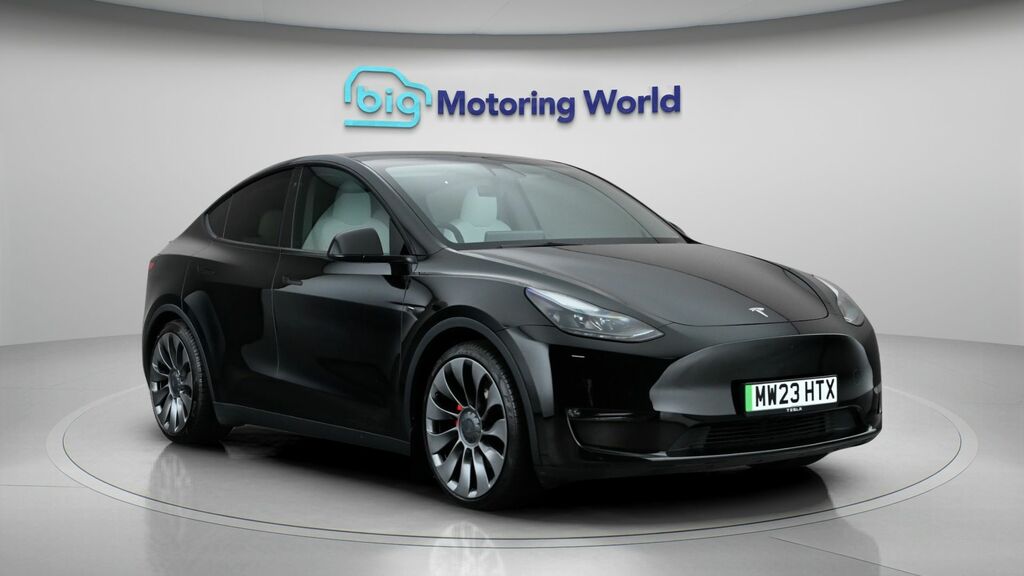 Tesla Model Y Performance Black