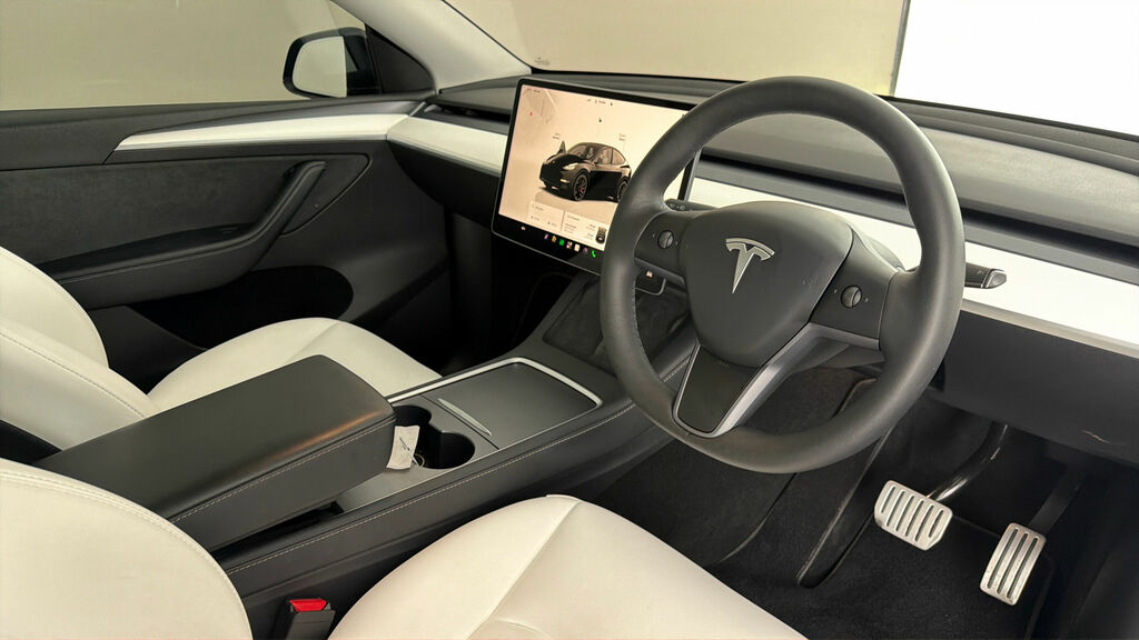 Tesla Model Y Base 295 Bhp Blue #9
