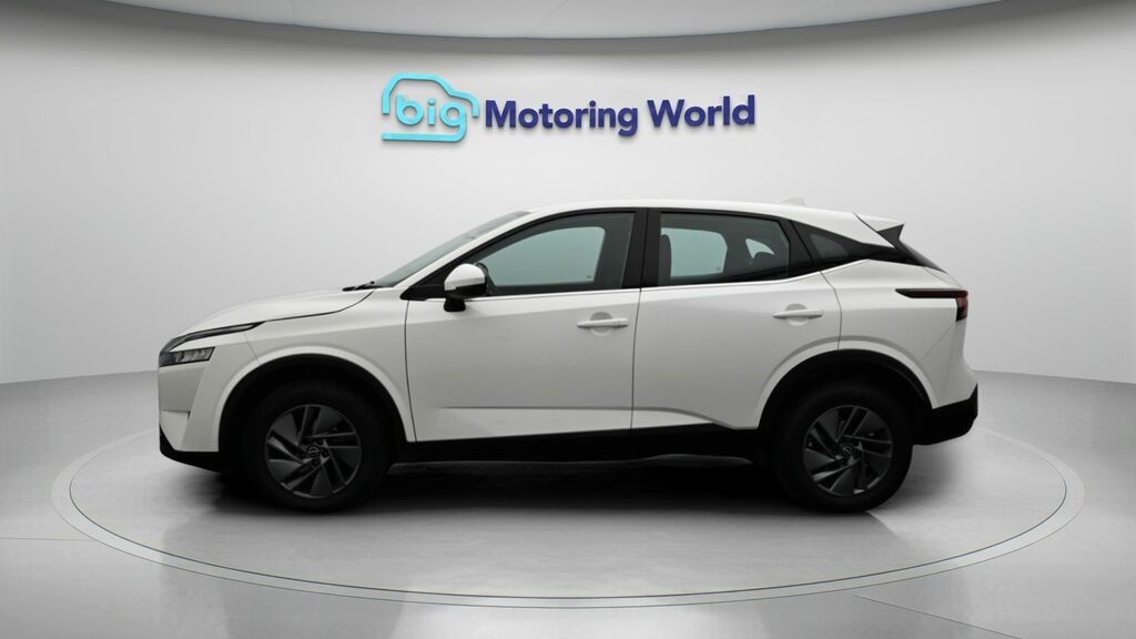 Nissan Qashqai Acenta Premium White #4