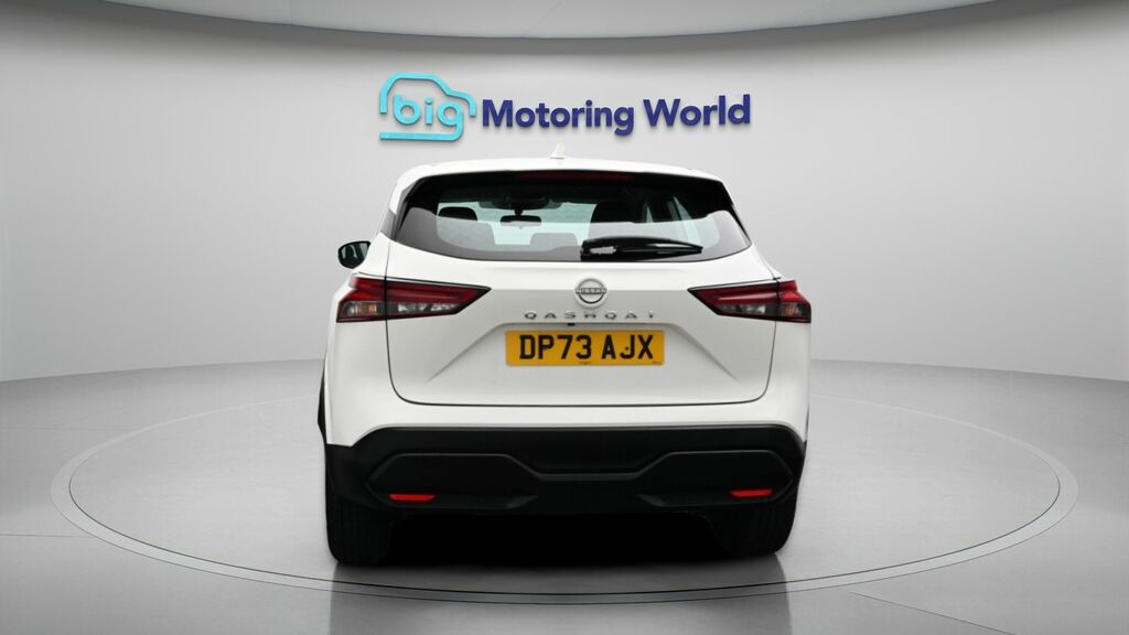 Nissan Qashqai Acenta Premium White #6