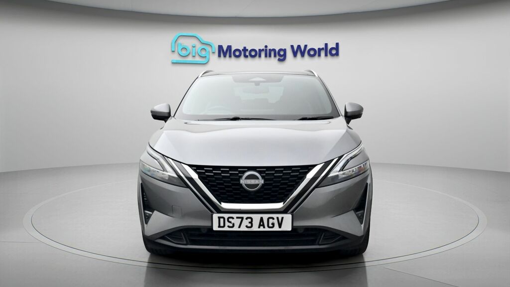 Nissan Qashqai Tekna DS73AGV Grey #2